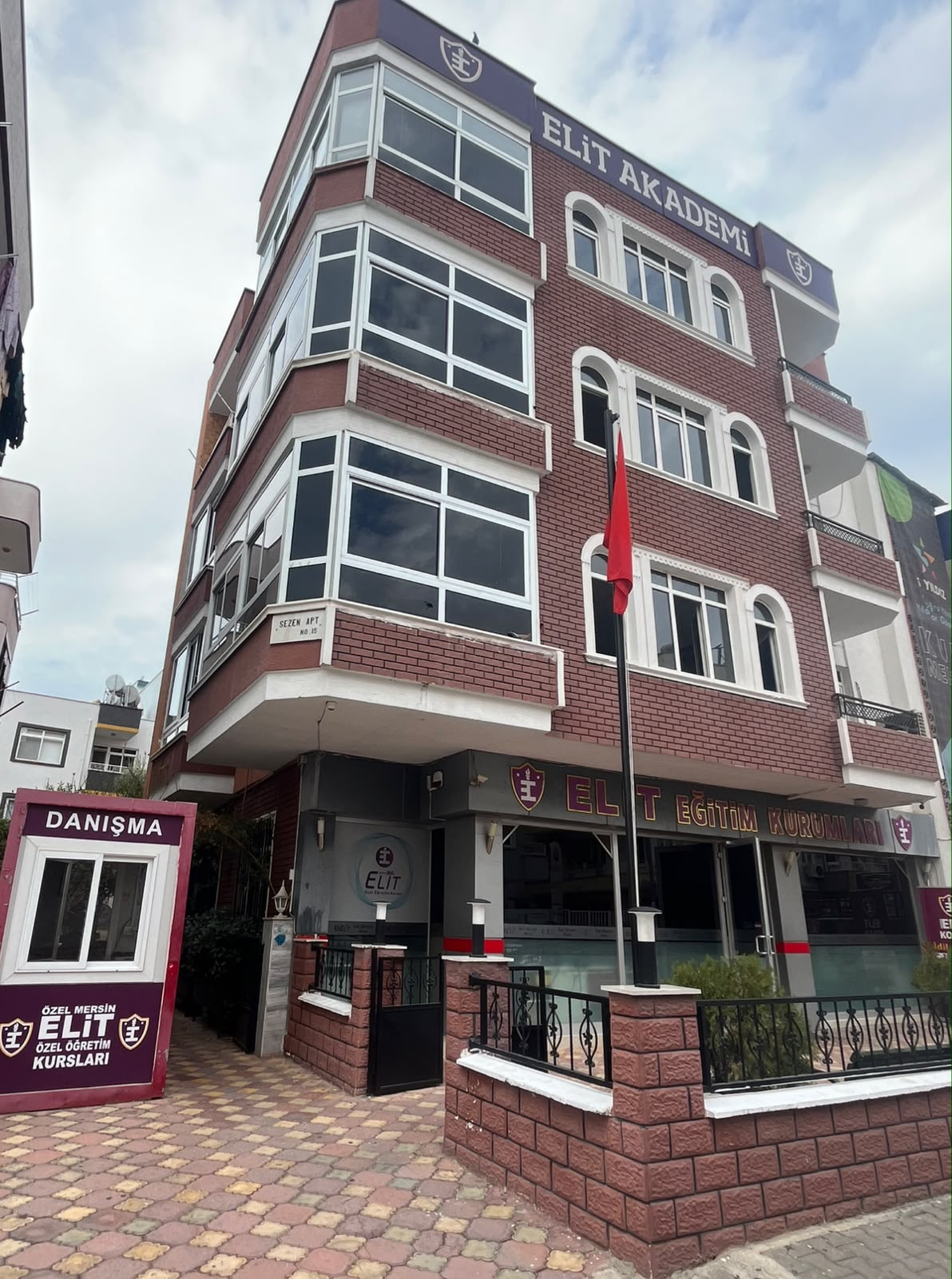 Mezunlar